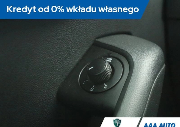 Skoda Octavia cena 28000 przebieg: 270718, rok produkcji 2015 z Pińczów małe 211